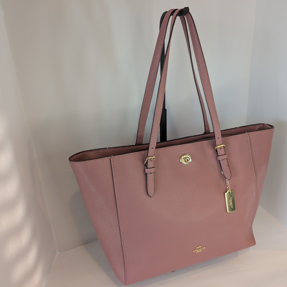 Coach Turnlock Tote Cross-grain Leather Style 29086 - Good Pre-owned Condition - Picture 2 of 13